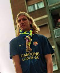 Maximiliano maxi gastón lópez is an argentine professional footballer who plays as a forward. Maxi Lopez Wikipedia