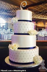 Design W 0618 Fondant Wedding Cake 12 10 8 6 Serves 120 Quilt Pattern Wedding Cake Quilted Fondant Wedding Cakes Wedding Cake Table Decorations
