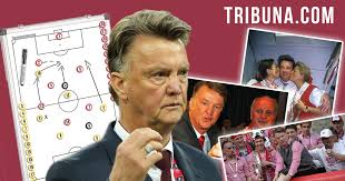 Van gaal brandishes manchester united players as 'unprofessional'. 6 Geheime Charakterzuge Die Louis Van Gaal Zu Dem Bescheidenen Genie Machen Das Er Ist
