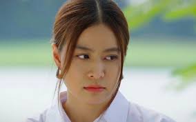 Nhờ sửa đổi 2 điểm này, Hoàng Thùy Linh nhận mưa lời khen từ khán giả