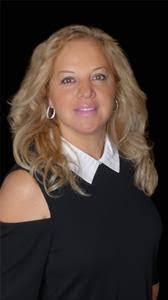 Elizabeth Pedigo's Instagram, Twitter & Facebook