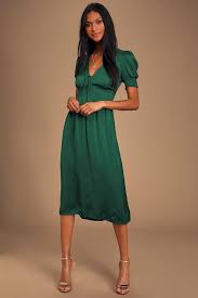 Lille Emerald Green Satin Smocked Short Sleeve Midi Dress With Images Midi Short Sleeve Dress Green Satin Dress Green Satin