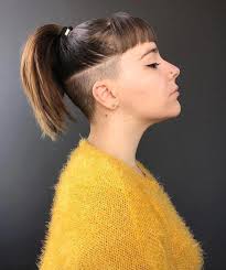 Pin Von Pinkyycoffy Auf Haar Und Beauty In 2020 Undercut Frauen Lange Haare Undercut Lange Haare Pferdeschwanz Ideen