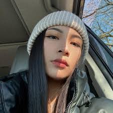 Karissa Dailey's Instagram, Twitter & Facebook