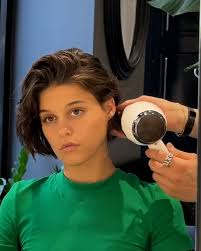 Getting a short bob and turning into a main character