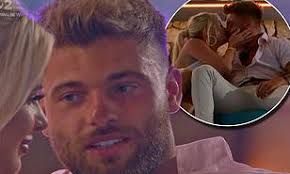 Get the latest love island news, gossip and rumours. Qk6enf4kobdr4m