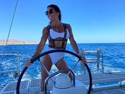 A kérdés pontosan így hangzott: Rubint Reka Oldala Santorini Santoriniisland Amazingplace Vivienvance Facebook