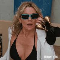 Lovely bits and pieces of me 🌱☕️💕💄💌