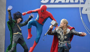 Loki Spider Man And Thor In Stark Expo Make Way For A Better Tomorrow Disneyland Paris Disneyland Disneyland Loki