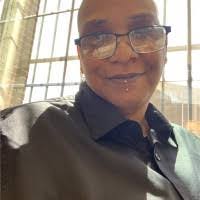 Lacy Warren's Instagram, Twitter & Facebook