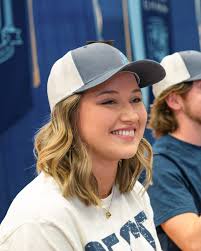 Last semester, students in Writing Across the Media (COMM 201) completed  blog projects for a college audience. Check out Abby Rapier's blog, "The  Study Hall," where she shares study strategies to help