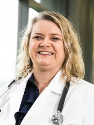 Penny Hogan's Instagram, Twitter & Facebook