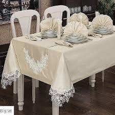 160x220cm runner peçete 12 adet yüzük 12 adet yikama tali̇mati : Fransiz Dantelli Ipek Santuk Leke Tutmaz 12 Kisilik Masa Ortusu Takimi Pudra Krem Ve Cappuccino Renk Secenegi Ile Urun Icerigi 12 Pecete Ev Icin Masa Ortuler