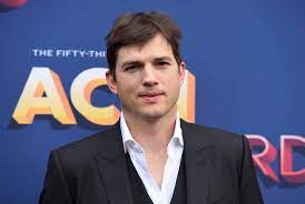 Valley News Graduation Speech Borrows Words From Actor Kutcher