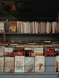 E Adli Kullanicinin Random Panosundaki Pin Kitapcilar Kitap Kurtlari Kitap Rafi