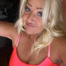 Angela Stever's Instagram, Twitter & Facebook