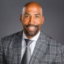 Royce Binion's Instagram, Twitter & Facebook