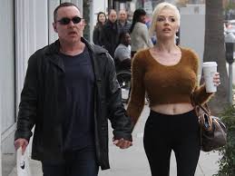 (though underage, their mother signed off on it.) what followed was a media firestorm wherein stodden. Courtney Stodden Divorced That Green Mile Guy And She S Angry He Took Advantage When She Was 16 2oceansvibe News South African And International News