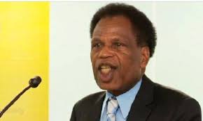 Honourable Peter Mukhito who is the Secretary General for the mighty  Democratic Progressive Party, is this morning at Area 3 Police to offer  moral support to Hon. Alfred Gangata who is VP