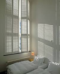 Shutter Fensterladen Holzjalousien Knutzen Wohnen Wohnen Holzjalousie Schlafzimmer Jalousien