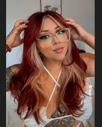 Ellie Ramos's Instagram, Twitter & Facebook