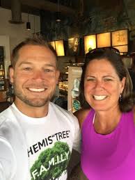 Sara Vavra (@sara_vavra)