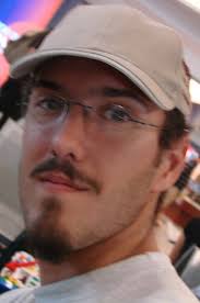 Vincent LEROY, 42 ans (COURBEVOIE, LE TREPORT, MARSEILLE)