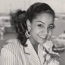 Artist: Mona Baptiste