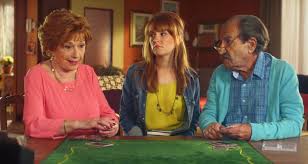 Video ajoutées il y a 2 années : Scenes De Menages Audiences Raymond Et Huguette Accroches Par Un Si Grand Soleil Toutelatele