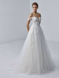 Maybe you would like to learn more about one of these? Etoile Style Aurora Hochzeitsrausch Brautmoden