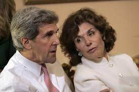 Kerry's Wife Is Flown for Emergency Care