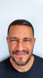 Nada como um up no rosto pra sorrir sem medo das linhas de expressão, né  não? 🤣🤩