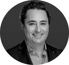 Aaron Herwig's Instagram, Twitter & Facebook