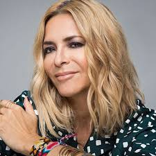 Lenox Sets the Table for the 21st Century