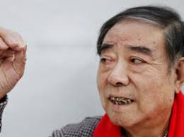 Najwyższa wieża z domino ⋆ Biuro Rekordów