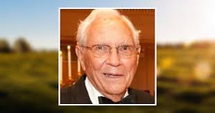 Carol Furst's Instagram, Twitter & Facebook