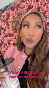 Thankfully, I never run out of things to do and I’m so grateful for that!  It runs through my veins! 💎🤍 @the_glow_clinic_ , I am constantly growing  and working