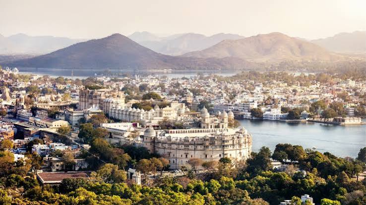 Udaipur | The City of Lakes | Aravelli Hills | andBeyond