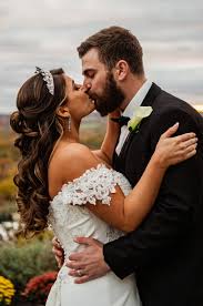Take a look and share with friends. Weddings Jill Studio