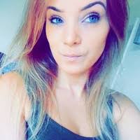 30+ "Holly Knowles" profiles