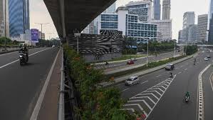 Indonesia darurat corona, tapi jangan lupa bayar tagihan listrik. 4cenlintnzp6em