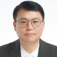 Kelly Yeun Email & Phone Number