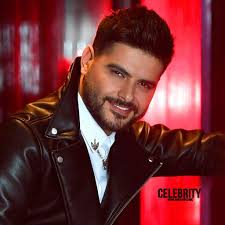 Epingle Sur Celebrity From Syrie