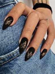 Black And White Flames Nails 40 Cool Acrylic Flame Nails Designs The Newest Summer Manicure Trend Flymeso Blog In 2020 Grunge Nails Edgy Nails Stylish Nails