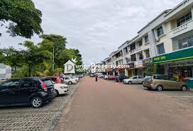 Che si tratti di un viaggio con gli amici o con la famiglia, e anche se hai animali domestici che vuoi. Shop Apartment For Sale At Taman Bukit Mewah Johor Bahru For Rm 199 000 By Mr Tan Durianproperty