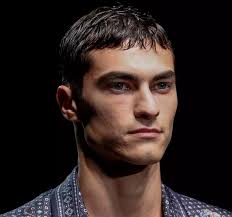We did not find results for: 7 Model Gaya Rambut Kece Untukmu Pria Berambut Tipis