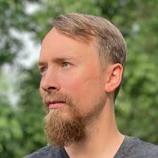 Chris Ellinger (@devoidofgenius)