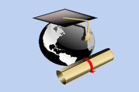 Tras cuatro años de carrera, por fin llegó el momento de celebrar la graduación.after a four years of college, we were finally able to celebrate our graduation. La Traduccion De Titulos Y Certificados En El Curriculum Canal Idiomas