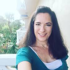 My wife “kurot”(pinched for the non Tagalog speakers) me this morning... I  was like was like “Babes, why did you do that for?” She said “It's St  Patrick's Day and you're not