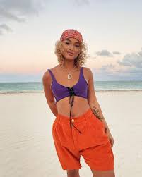 Apr 19, 2021 · parents. Rapper Danileigh Temporarily Deleted Her Twitter And Ig Account Following Received From Yellow Bone Naijahotstars